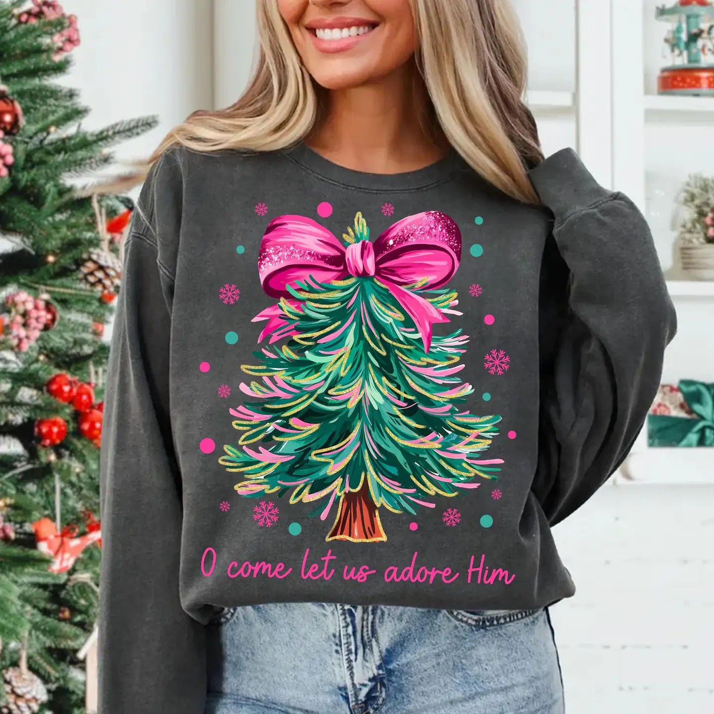 O COME LET US ADORE HIM CHRISTMAS TREE