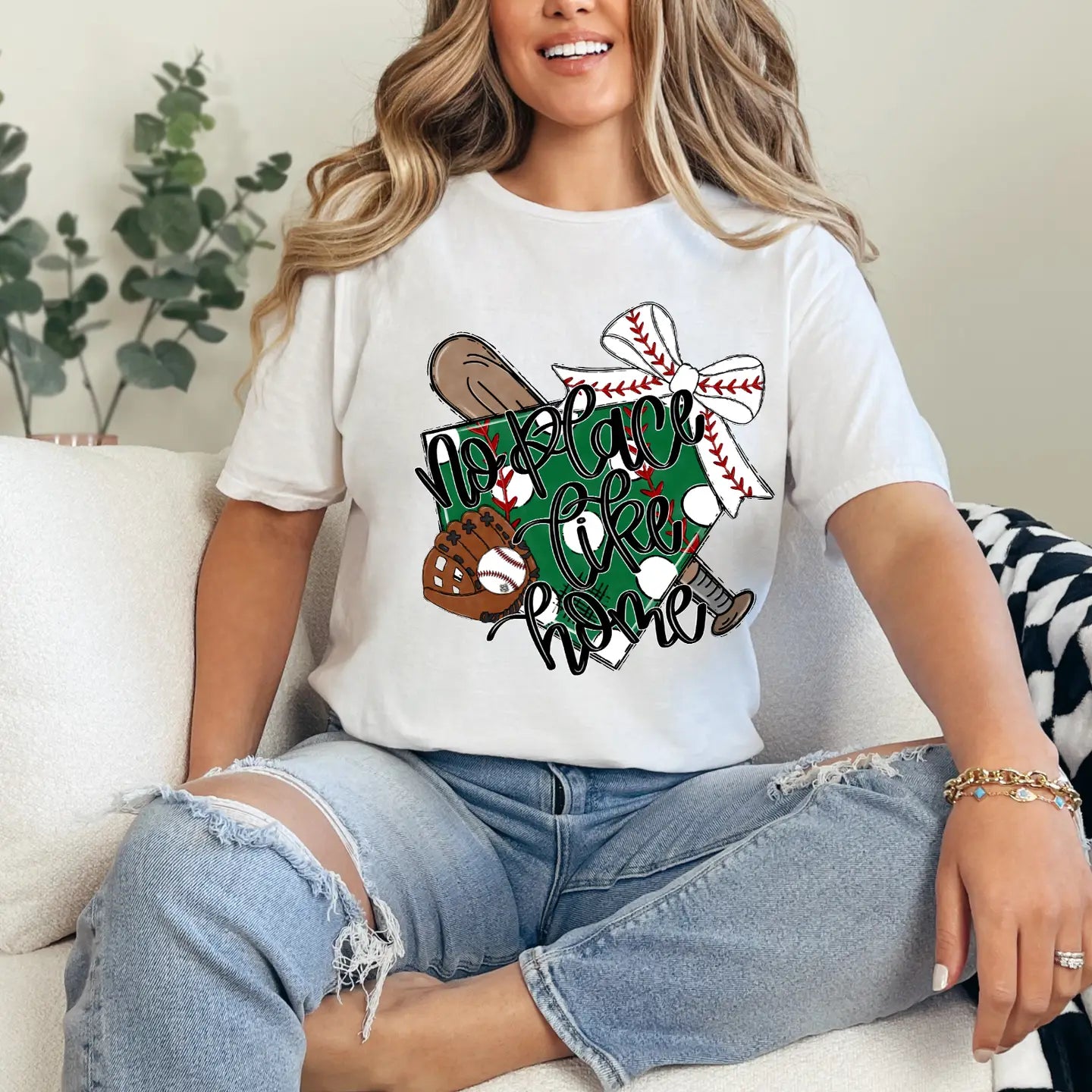 NO PLACE LIKE HOME CREWNECK TEE/SWEATSHIRT