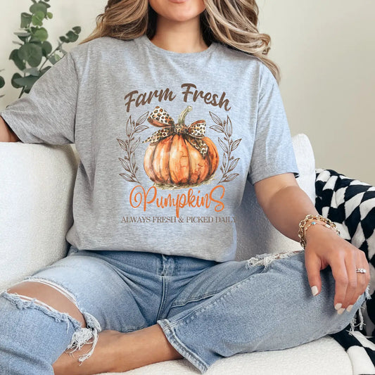 FARM FRESH PUMPKINS CREWNECK TEE/SWEATSHIRT